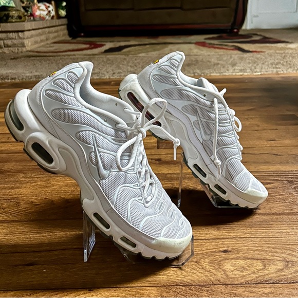 Men’s Nike Air Max Plus White Tennis Shoes • Size 12 • Good Condition No Box - Picture 2 of 13